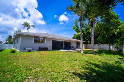 4560 Brandywine Drive, Boca Raton, FL 33487 - Photo 27