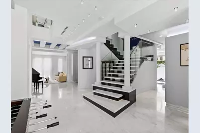 3917 S Le Jeune Road, Miami, FL 33146 - Photo 9
