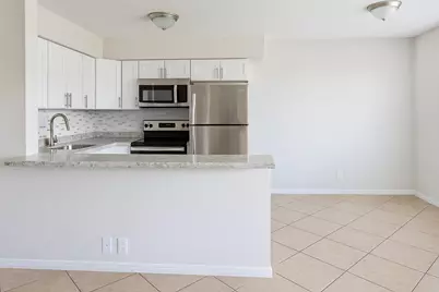 4670 NE 5th Avenue #7, Boca Raton, FL 33431 - Photo 3