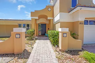 2651 NE 49th St, Lighthouse Point, FL 33064 - Photo 9