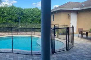 17183 80th St N, The Acreage, FL 33470 - Photo 29