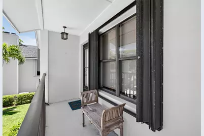 704 Clubhouse Circle, Jupiter, FL 33477 - Photo 3