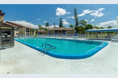 318 Pine Ridge Circle, Unit #C2, Greenacres, FL 33463 - Photo 25