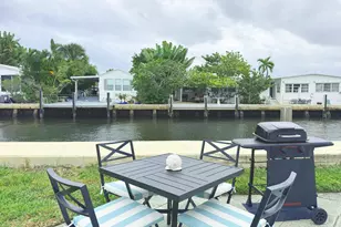 204 Mallard U Dr Unit, Briny Breezes, FL 33435 - Photo 11