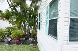 204 Mallard U Dr Unit, Briny Breezes, FL 33435 - Photo 9