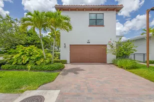 5041 Grandiflora Rd, Palm Beach Gardens, FL 33418 - Photo 49