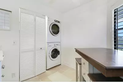 543 Bay Colony Drive N, Unit #Slip 8, Juno Beach, FL 33408 - Photo 23