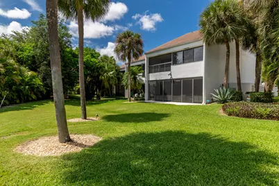 2451 Presidential Way #A, West Palm Beach, FL 33401 - Photo 3