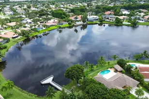 17516 Birchwood Dr, Boca Raton, FL 33487 - Photo 27