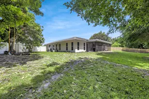 17516 Birchwood Dr, Boca Raton, FL 33487 - Photo 21