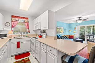 1124 NW 13th St, Boca Raton, FL 33486 - Photo 3