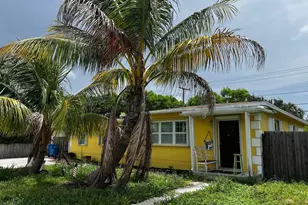 1036 S 14th St, Lantana, FL 33462 - Photo 11