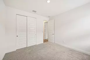 5661 Hampton Park Cir, Vero Beach, FL 32966 - Photo 17