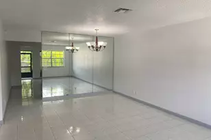 4597 Arthur St, Palm Beach Gardens, FL 33418 - Photo 3