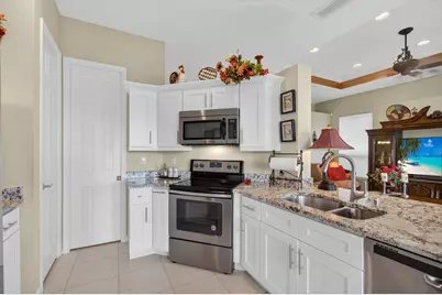 7043 Southport Drive, Boynton Beach, FL 33472 - Photo 17
