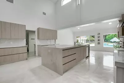 7351 Valencia Drive, Boca Raton, FL 33433 - Photo 11