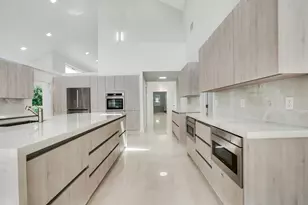 7351 Valencia Dr, Boca Raton, FL 33433 - Photo 1