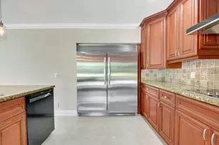 4610 Pine Tree Dr, Delray Beach, FL 33445 - Photo 13