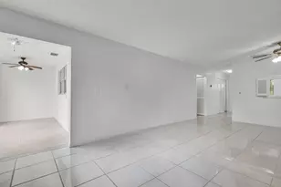 3001 W Linton Blvd Unit, Delray Beach, FL 33445 - Photo 11