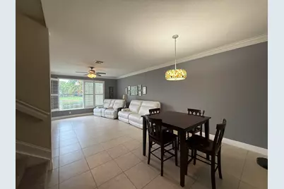 2136 Oakmont Drive, Riviera Beach, FL 33404 - Photo 9
