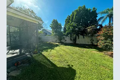 2014 Normandy Circle, West Palm Beach, FL 33409 - Photo 7