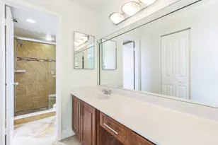 2704 NW 104th Ave, Sunrise, FL 33322 - Photo 11