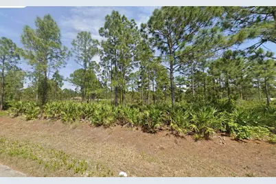 910 Dixie Avenue, Lehigh Acres, FL 33972 - Photo 1