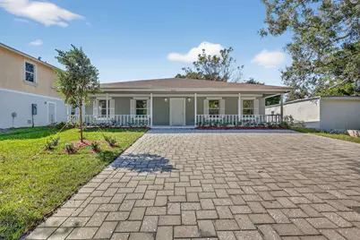 2205 S 33rd S Street, Fort Pierce, FL 34947 - Photo 1
