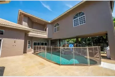 423 NE 3rd Street, Pompano Beach, FL 33060 - Photo 5