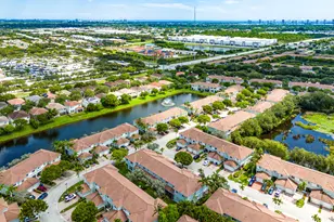 2196 Oakmont Dr, Riviera Beach, FL 33404 - Photo 41