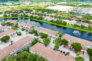 2196 Oakmont Dr, Riviera Beach, FL 33404 - Photo 37
