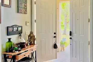 2001 Albany Terrace SW, Vero Beach, FL 32968 - Photo 5