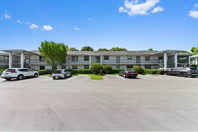 1230 SE Parkview Place, Unit #D2, Stuart, FL 34994 - Photo 1