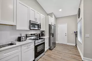 3981 Island Club Cir W, Lake Worth, FL 33462 - Photo 5