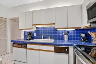 7623 Cinebar Dr, Boca Raton, FL 33433 - Photo 21