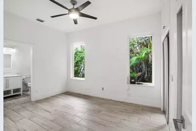 910 Parkside Circle N, Boca Raton, FL 33486 - Photo 35