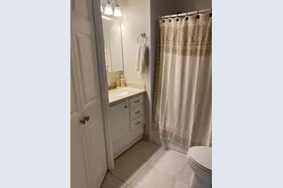 8833 Bella Vista Drive, Unit #8833, Boca Raton, FL 33433 - Photo 13