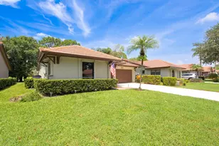 2784 SW Willowood Cir, Palm City, FL 34990 - Photo 3