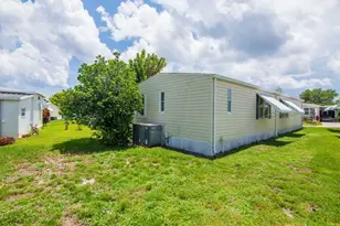 125 La Vaughn Cir, Jensen Beach, FL 34957 - Photo 37