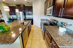 10288 SW Yellowwood Ave, Port Saint Lucie, FL 34987 - Photo 11