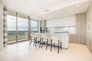 200 Arkona Ct, West Palm Beach, FL 33401 - Photo 9