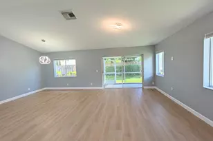 790 NW 42nd Pl, Deerfield Beach, FL 33064 - Photo 3