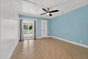 4 Westwood Ave, Tequesta, FL 33469 - Photo 9
