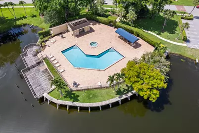 2021 NW 15th Place, Delray Beach, FL 33445 - Photo 31