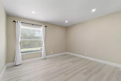 6944 Briarlake Circle, Unit #203, Palm Beach Gardens, FL 33418 - Photo 23