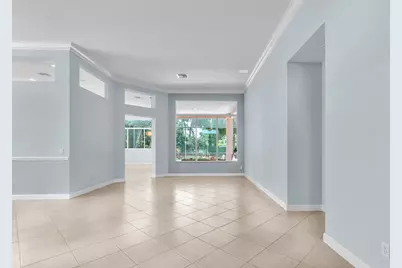 7756 Greenbrier Circle, Port Saint Lucie, FL 34986 - Photo 7