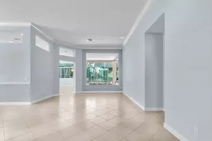 7756 Greenbrier Cir, Port Saint Lucie, FL 34986 - Photo 7