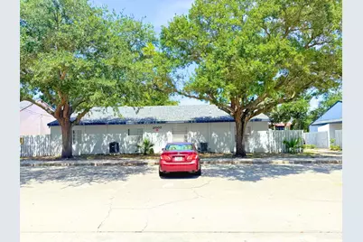 2007 Oleander Boulevard #C, Fort Pierce, FL 34950 - Photo 1