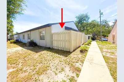 2007 Oleander Boulevard, Unit #C, Fort Pierce, FL 34950 - Photo 5