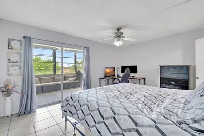 425 Southampton B, Unit #425, West Palm Beach, FL 33417 - Photo 15